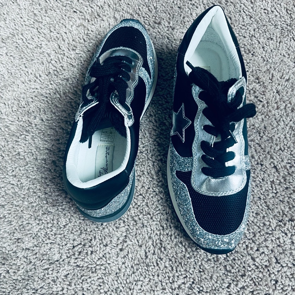 Vintage Havana Sneakers